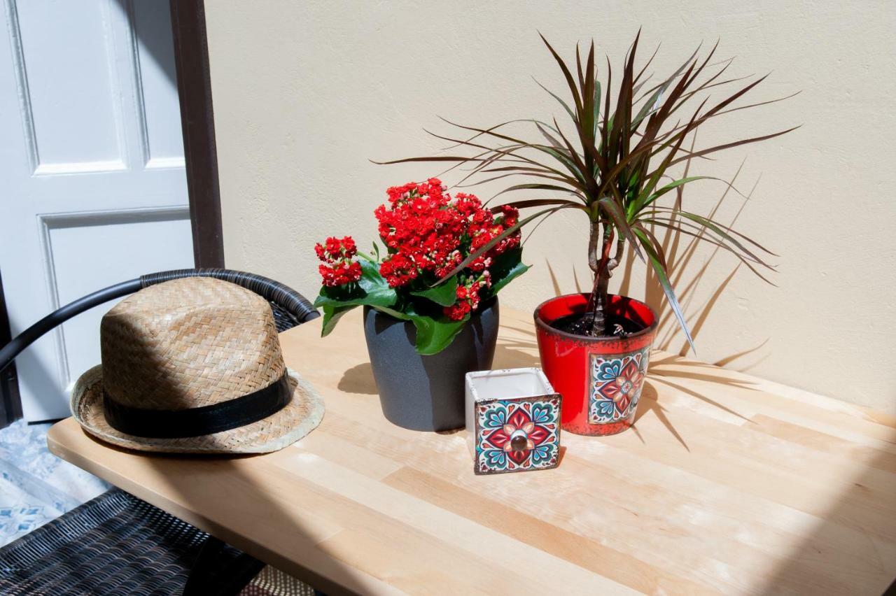 Apartament 17 Flats And Roof Garden Ateny Zewnętrze zdjęcie