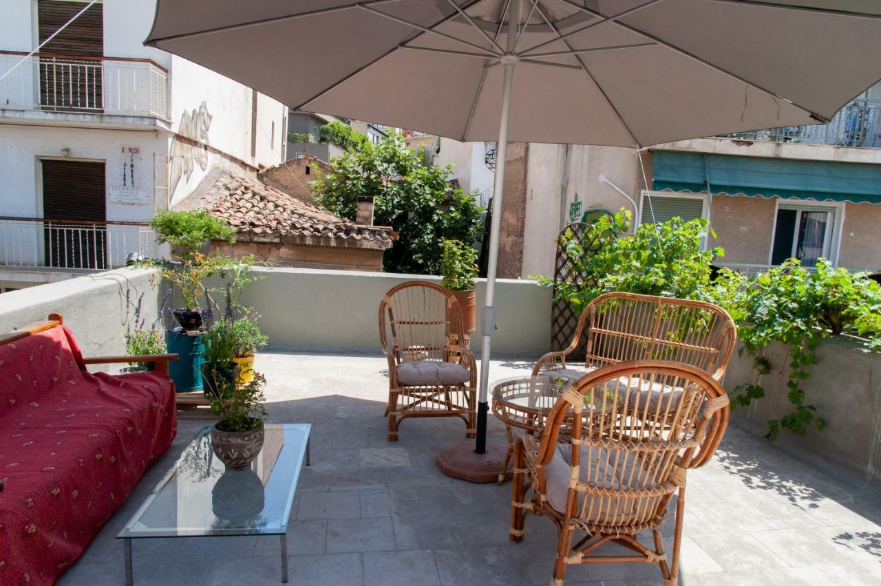 Apartament 17 Flats And Roof Garden Ateny Zewnętrze zdjęcie