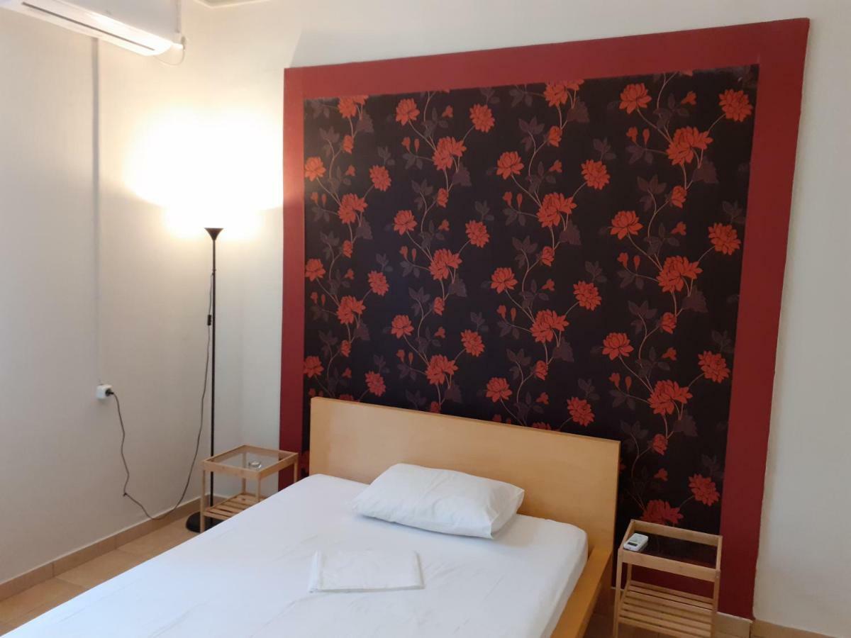 Apartament 17 Flats And Roof Garden Ateny Zewnętrze zdjęcie
